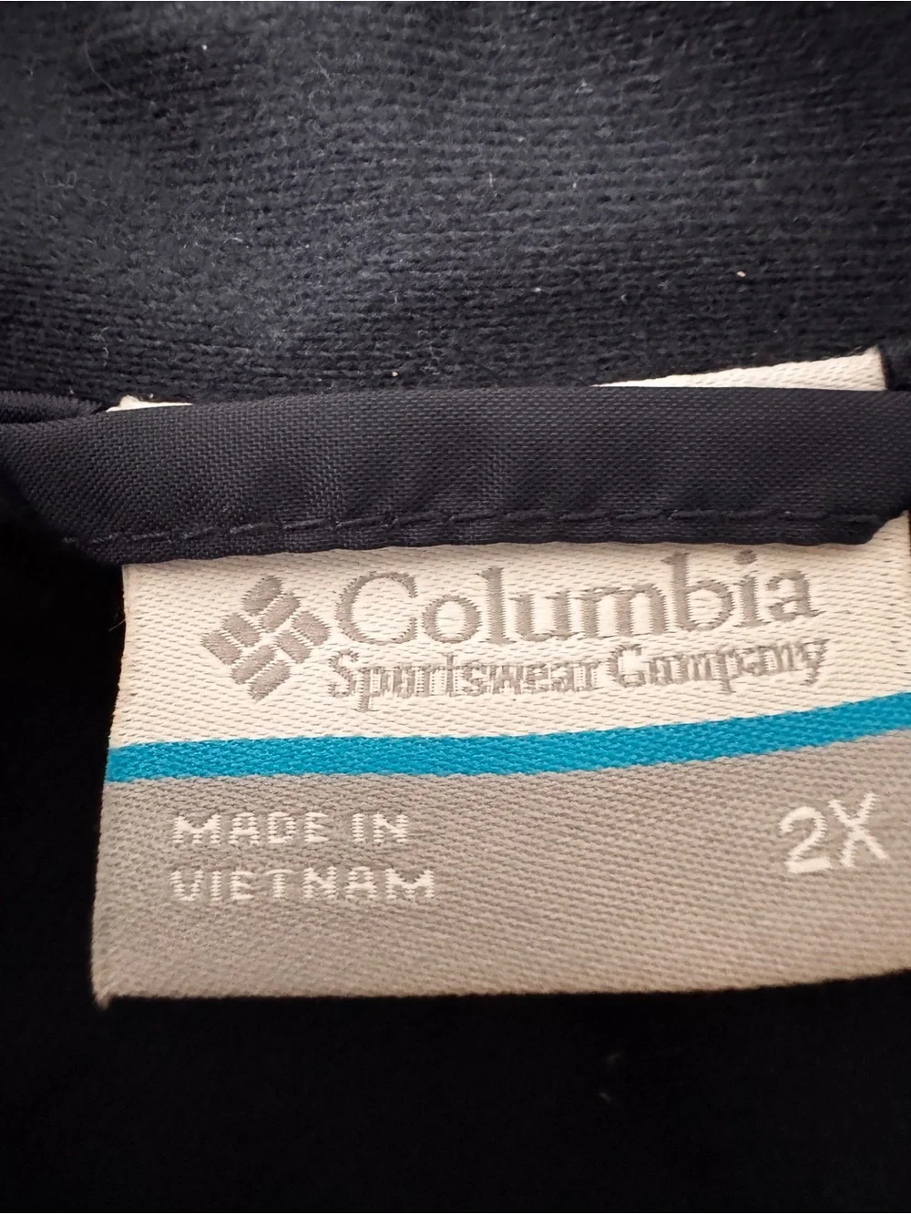 Columbia Women's Switchback II Navy Hooded Raincoat